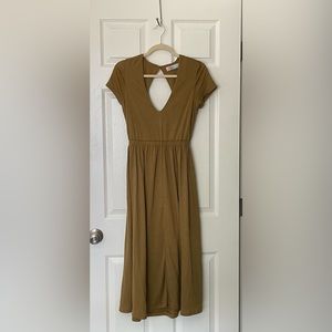 FP Beach Olive Green dress made by Free People. Size small. Great condition!
